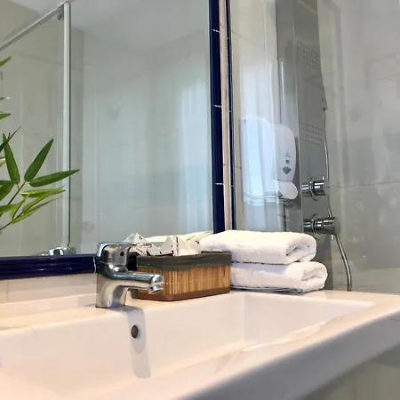 Hotel Nuevo Vichona 3 Estrellas Superior