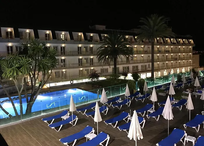 Nuevo Vichona 3 Estrellas Superior Hotel