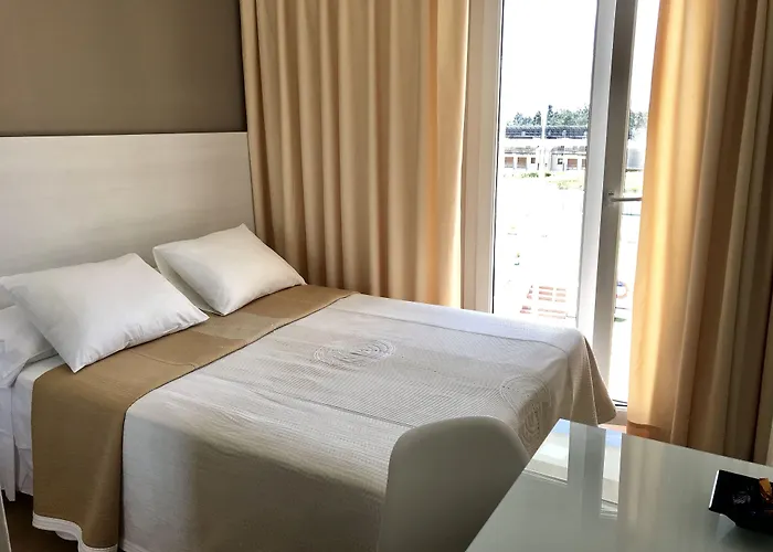 Nuevo Vichona 3 Estrellas Superior Sanxenxo