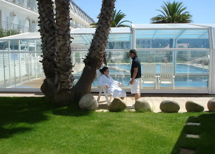 Hotel Nuevo Vichona 3 Estrellas Superior 3*