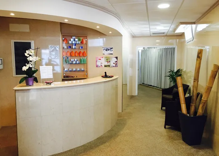 Hotel Nuevo Vichona 3 Estrellas Superior 3*