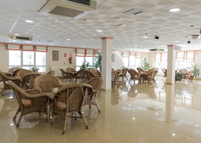 Nuevo Vichona 3 Estrellas Superior Hotel 3*