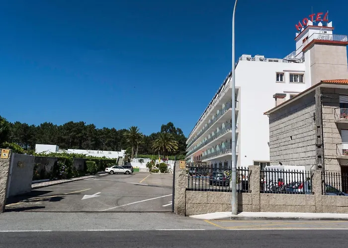 Nuevo Vichona 3 Estrellas Superior Hotel 3*