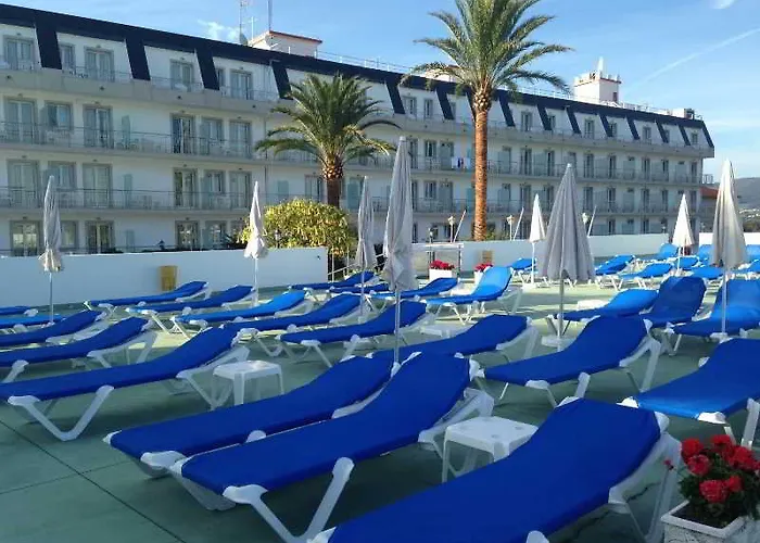 Nuevo Vichona 3 Estrellas Superior Hotel 3*